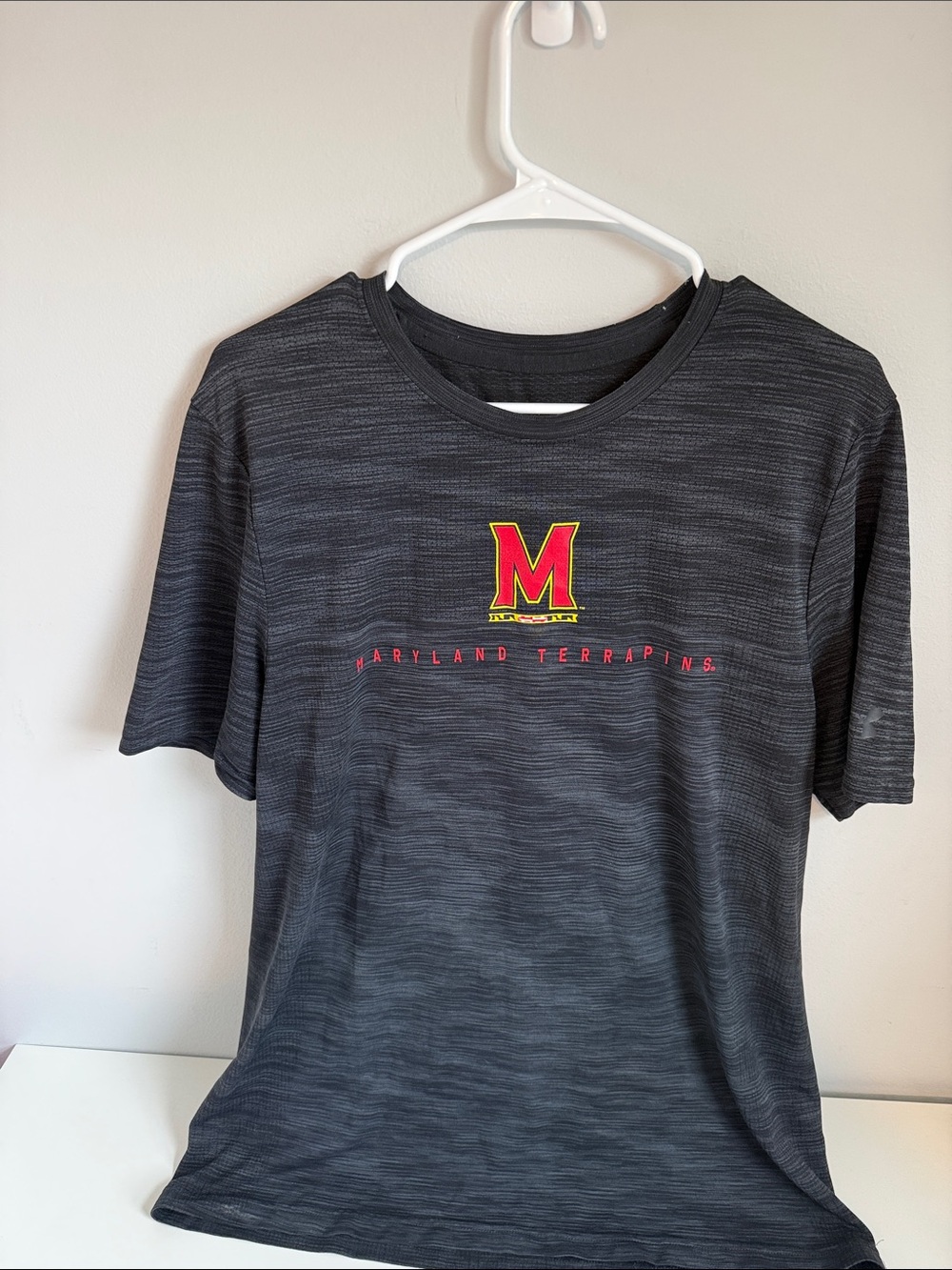 Under Armour Black Heather Maryland Terrapins Short Sleeve Tee